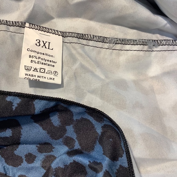 NEW Sweetest Leopard Print Dress fits 1X - Picture 8 of 8